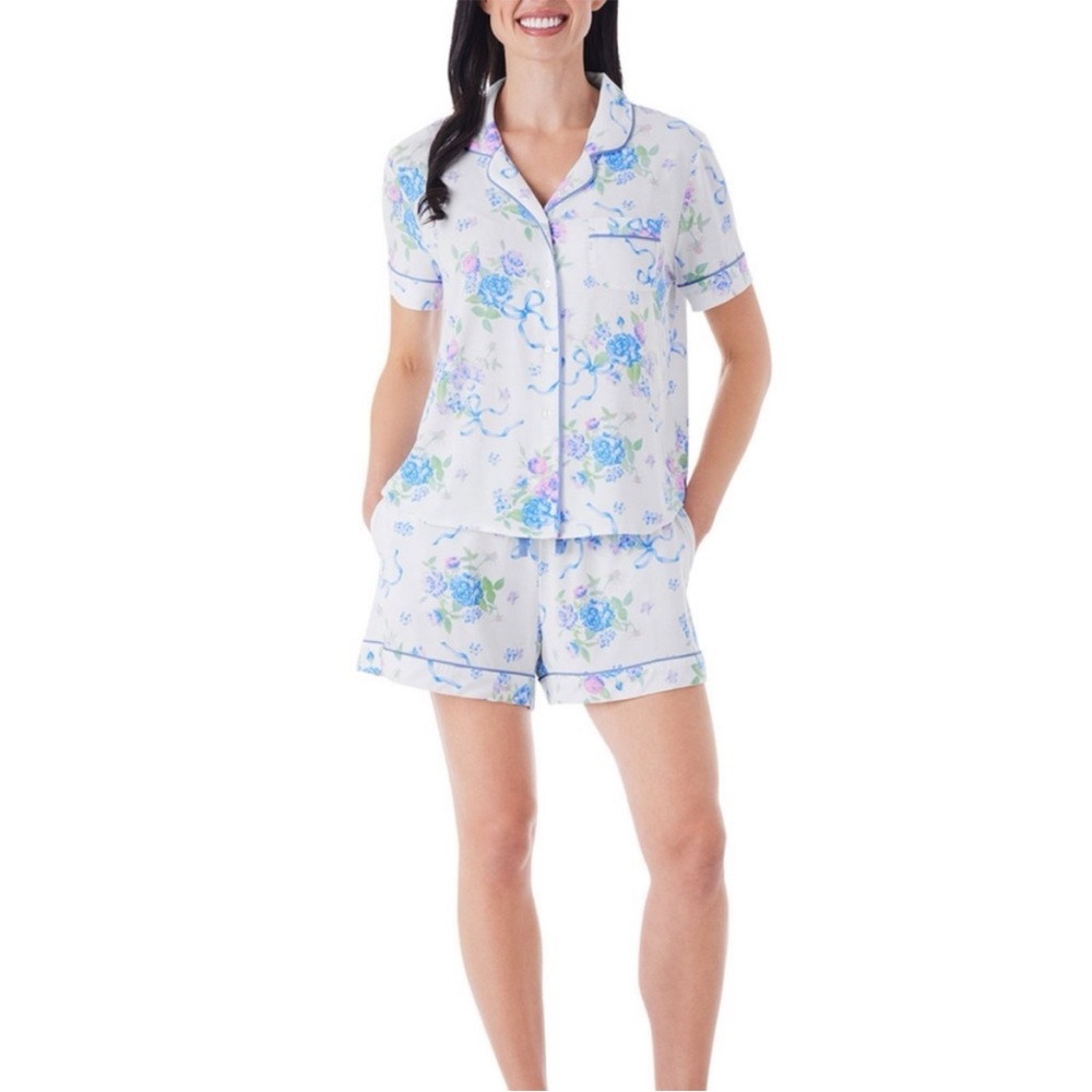 Women’s pajama short set new Floral Pajama Set - Blue and White no tags
